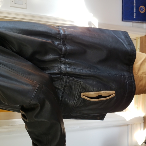 ๐XL Leather jacket - Picture 4 of 15